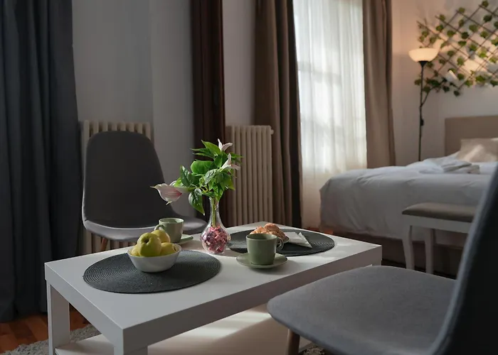 Opia - Old Town * Bucareste