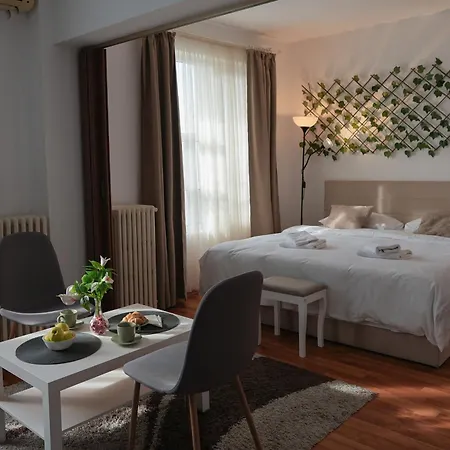 Opia - Old Town * Bucharest