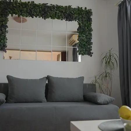 Opia - Old Town Apartman