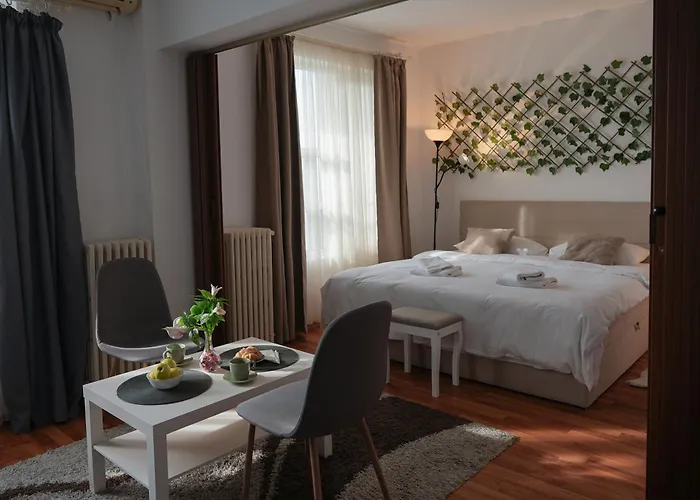 Opia - Old Town * Bukarest